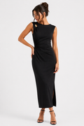 Vestido ajustado con volantes