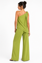 Conjunto de pantalones verdes