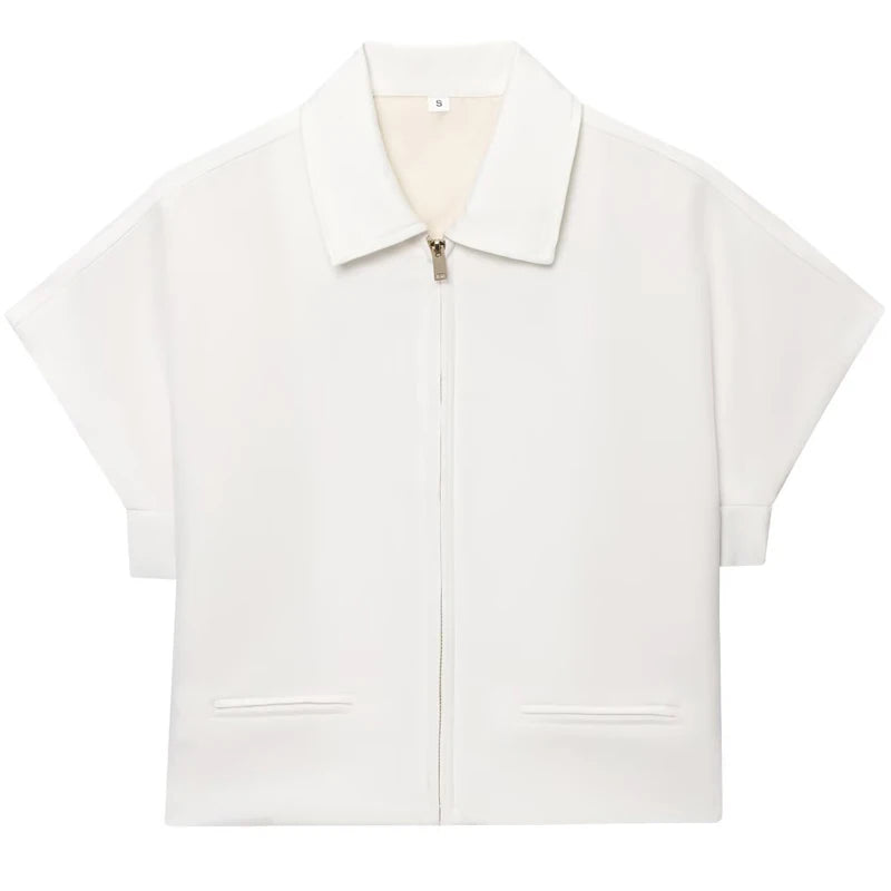 Chaqueta con cremallera corta