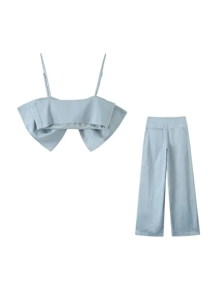 Conjunto satinado de top con lazo