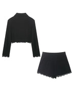 Conjunto con detalles de encaje