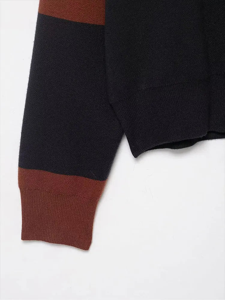 Contrast knit jumper