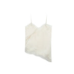 Top sin mangas adornados con encaje