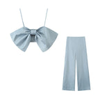Conjunto satinado de top con lazo