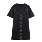 Vestido con Remache Corto