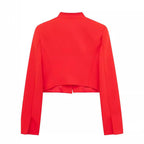 Chaqueta corta elegante de cuello alto